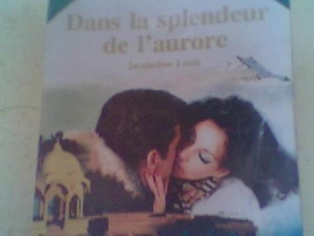 DANS LA SPENDEUR DE L'AURORE