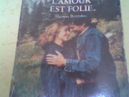 L'AMOUR EST FOLIE 